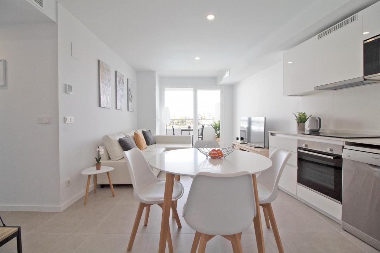 Global Properties, Apartamento Con Terraza Y Vistas A La Piscina En Gran Canet Канет-де-Беренгер Экстерьер фото