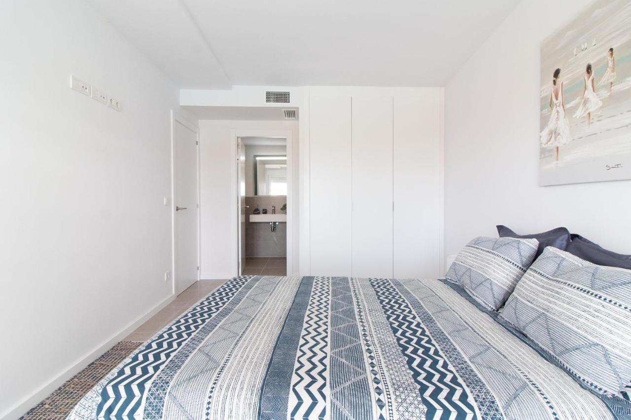 Global Properties, Apartamento Con Terraza Y Vistas A La Piscina En Gran Canet Канет-де-Беренгер Экстерьер фото