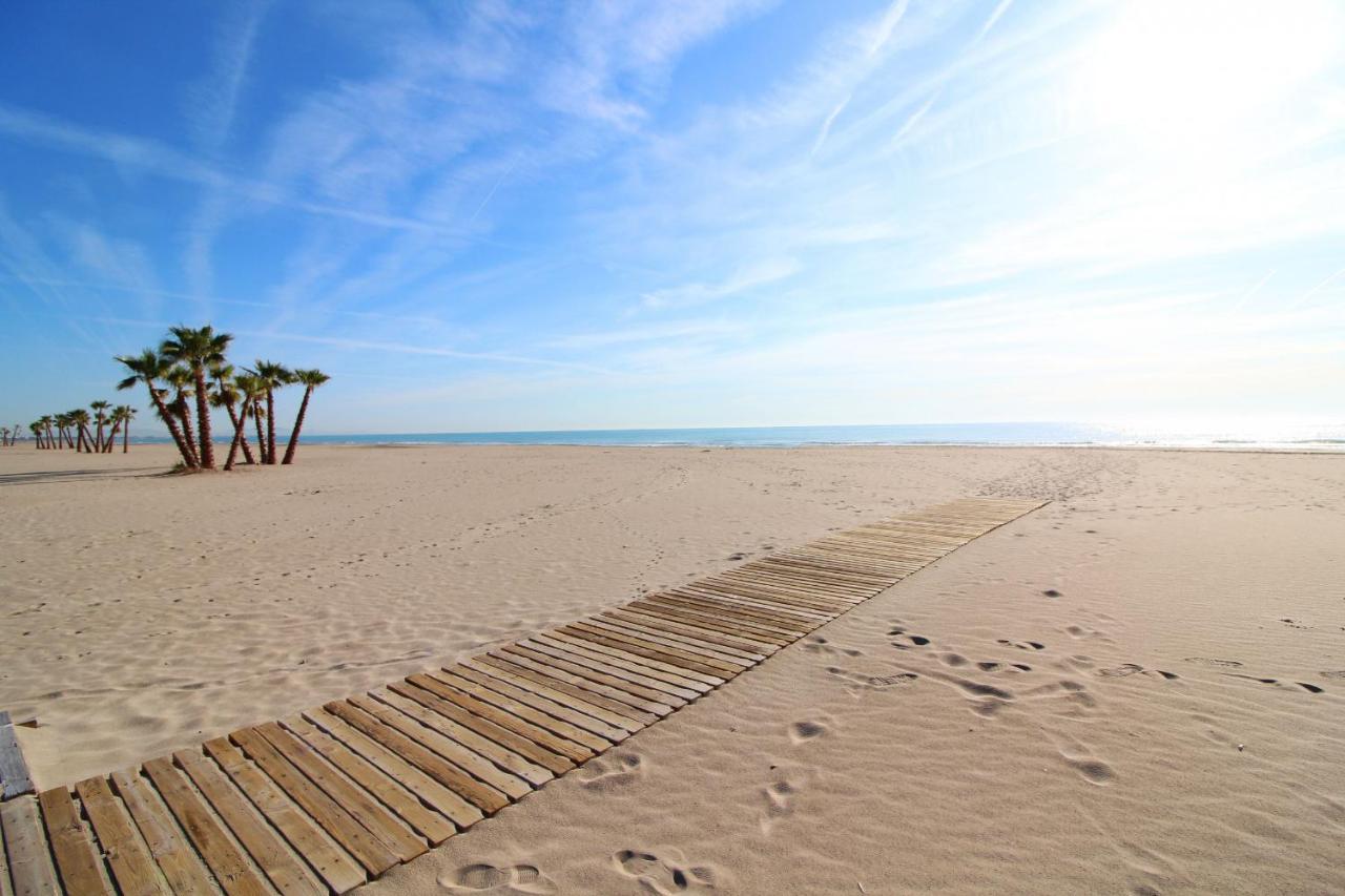 Global Properties, Apartamento Con Terraza Y Vistas A La Piscina En Gran Canet Канет-де-Беренгер Экстерьер фото