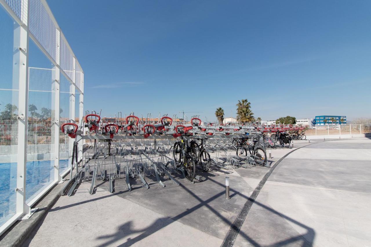 Global Properties, Apartamento Con Terraza Y Vistas A La Piscina En Gran Canet Канет-де-Беренгер Экстерьер фото